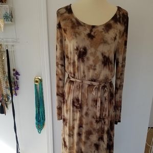 Kensie NWOT size L Long Sleeve Midi Dress